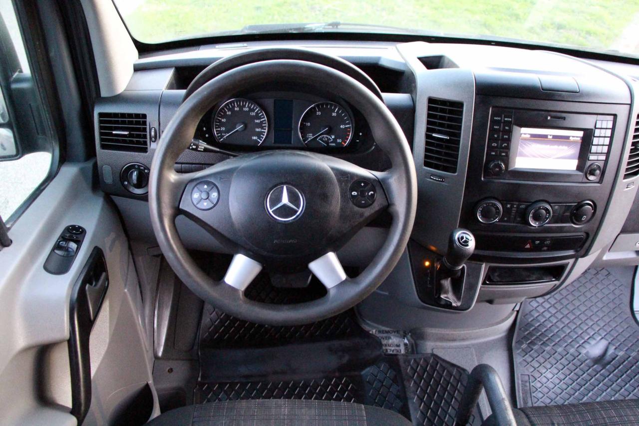 2017 Mercedes-Benz Sprinter 2500 170" - Photo #18