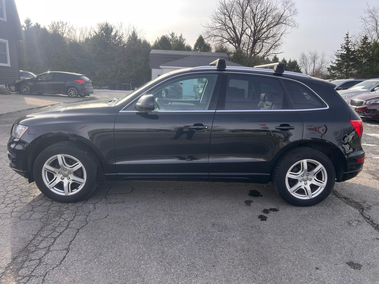 2010 Audi Q5 quattro 3.2L Photo35