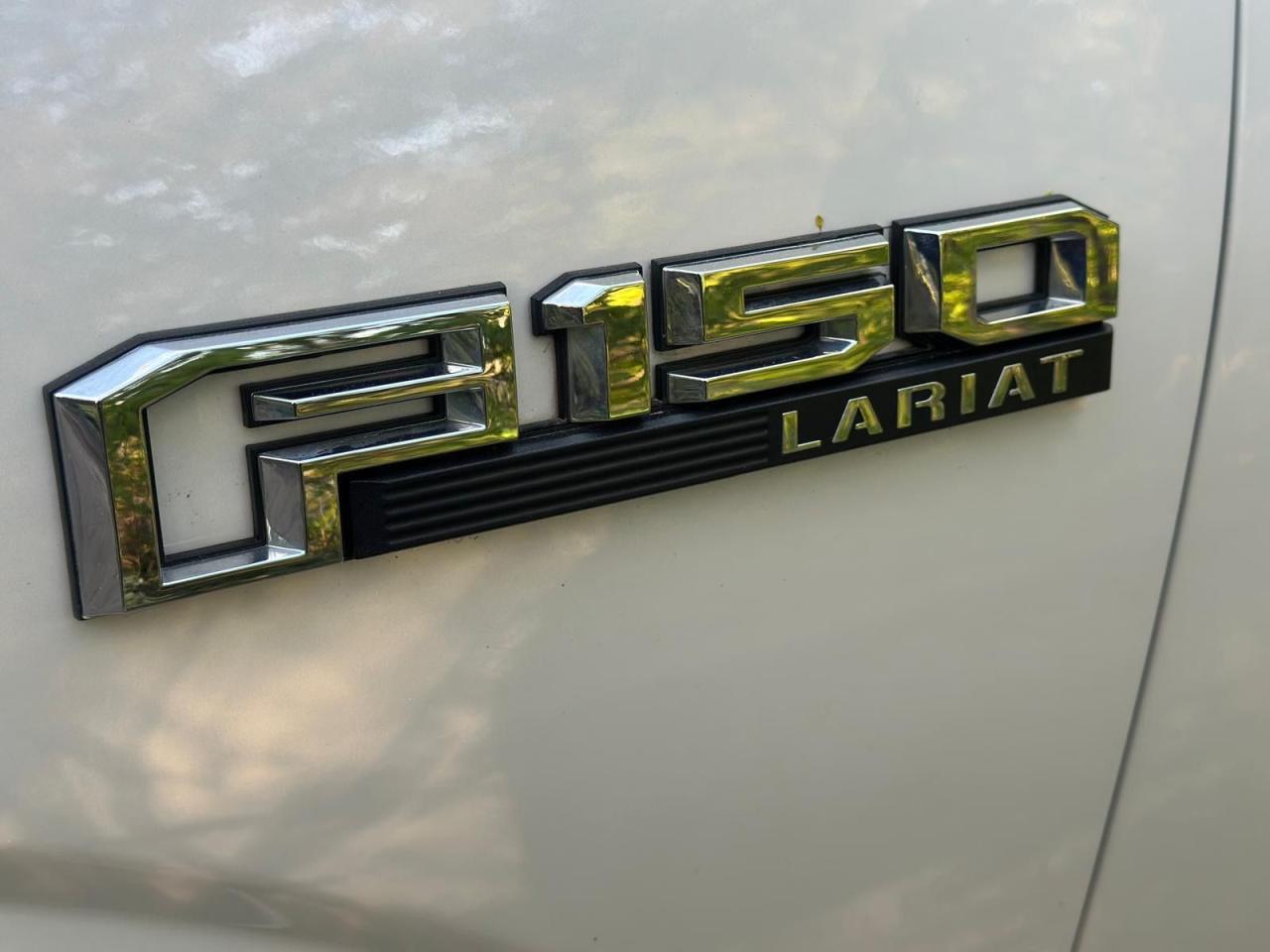 2018 Ford F-150 Lariat - Photo #6