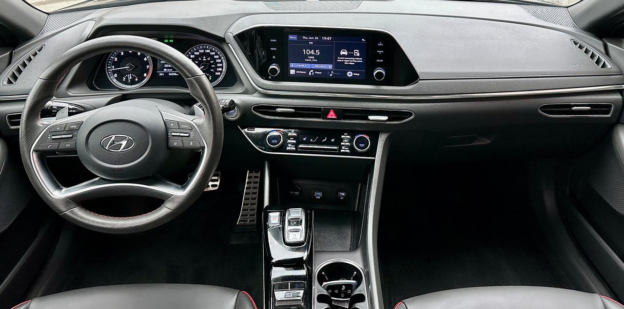 2022 Hyundai Sonata SPORT Photo