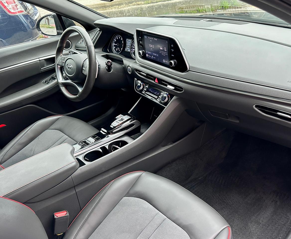 2022 Hyundai Sonata SPORT Photo