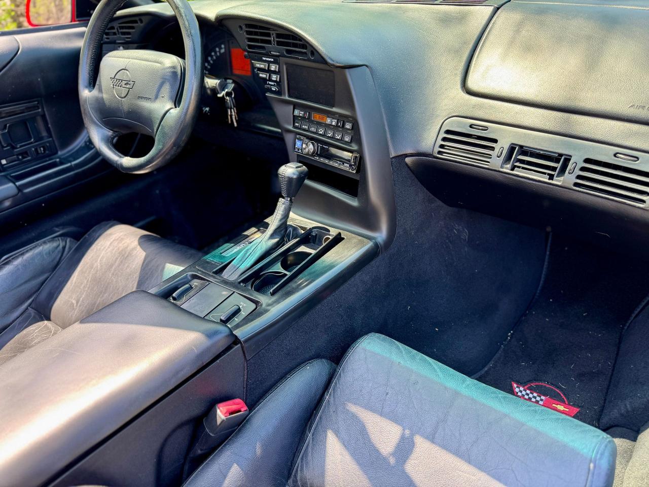 1995 Chevrolet Corvette Convertible - Photo #31