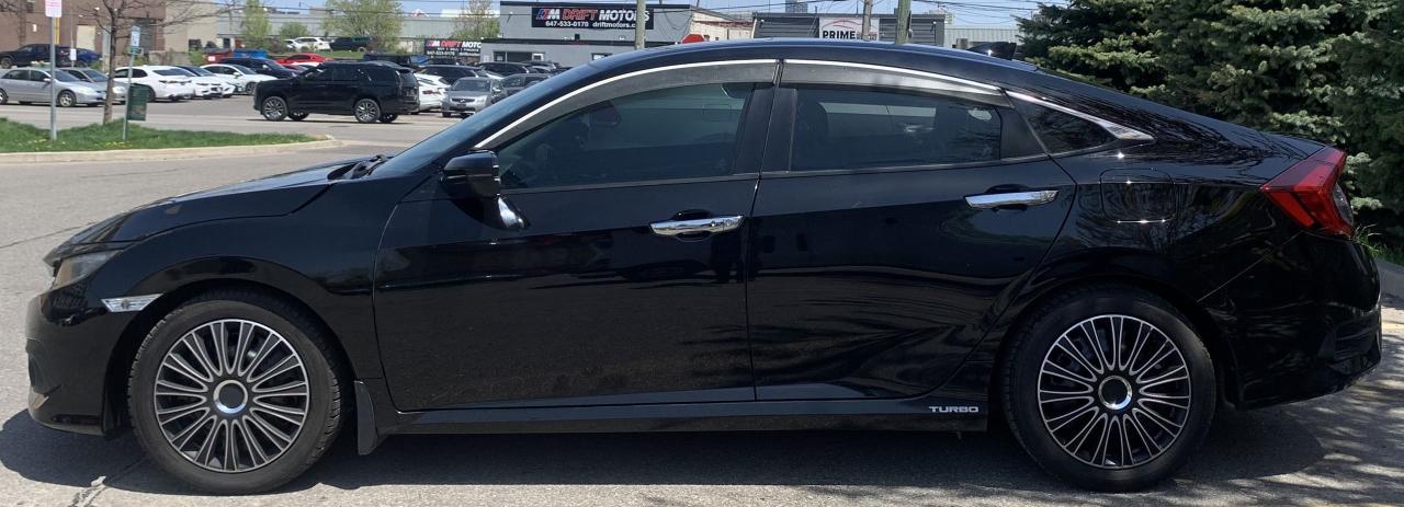 2016 Honda Civic Touring Photo4