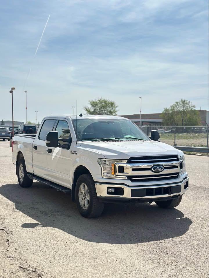 2020 Ford F-150 XLT - Photo #2