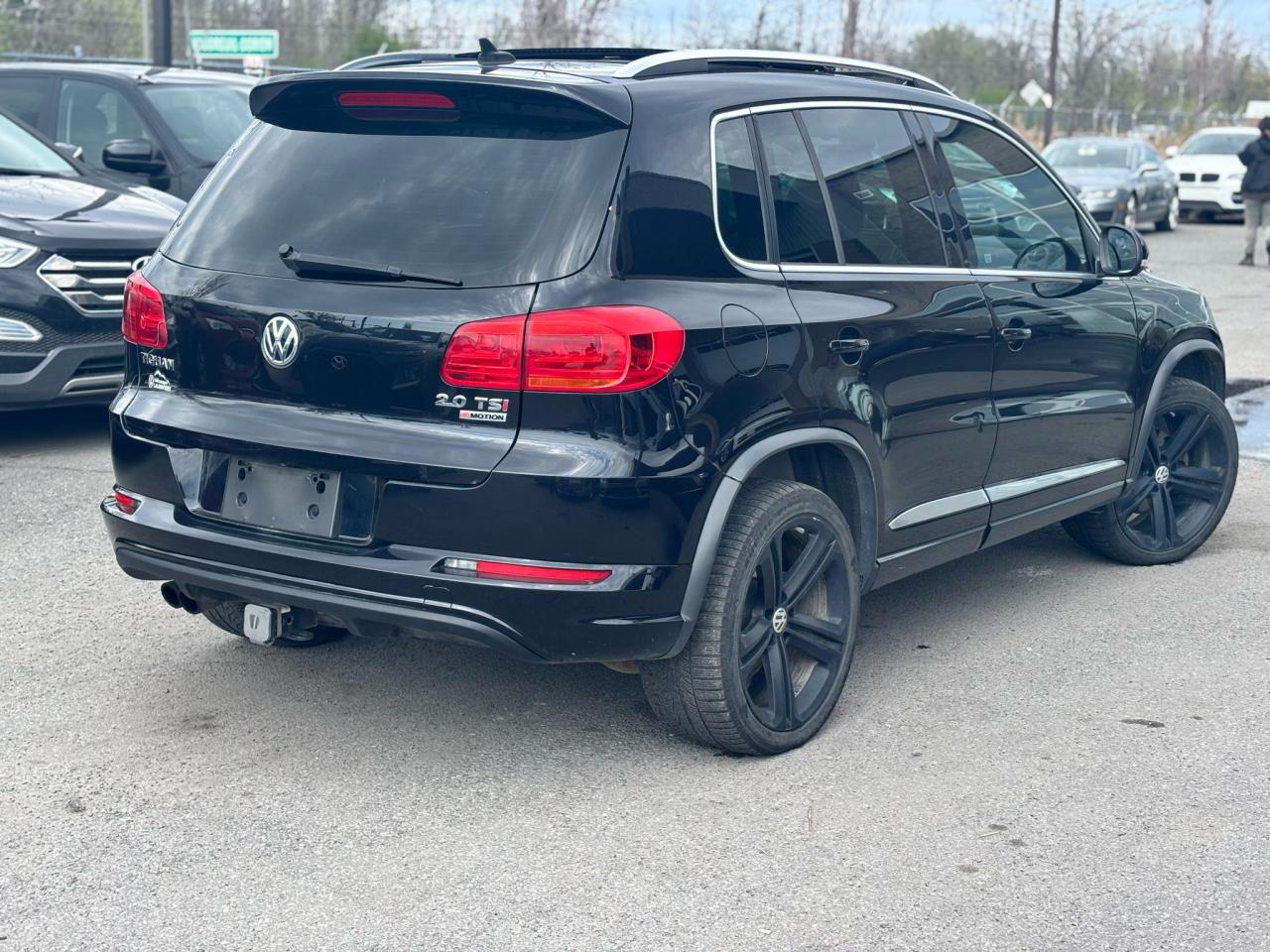 2016 Volkswagen Tiguan R-LINE - Photo #4