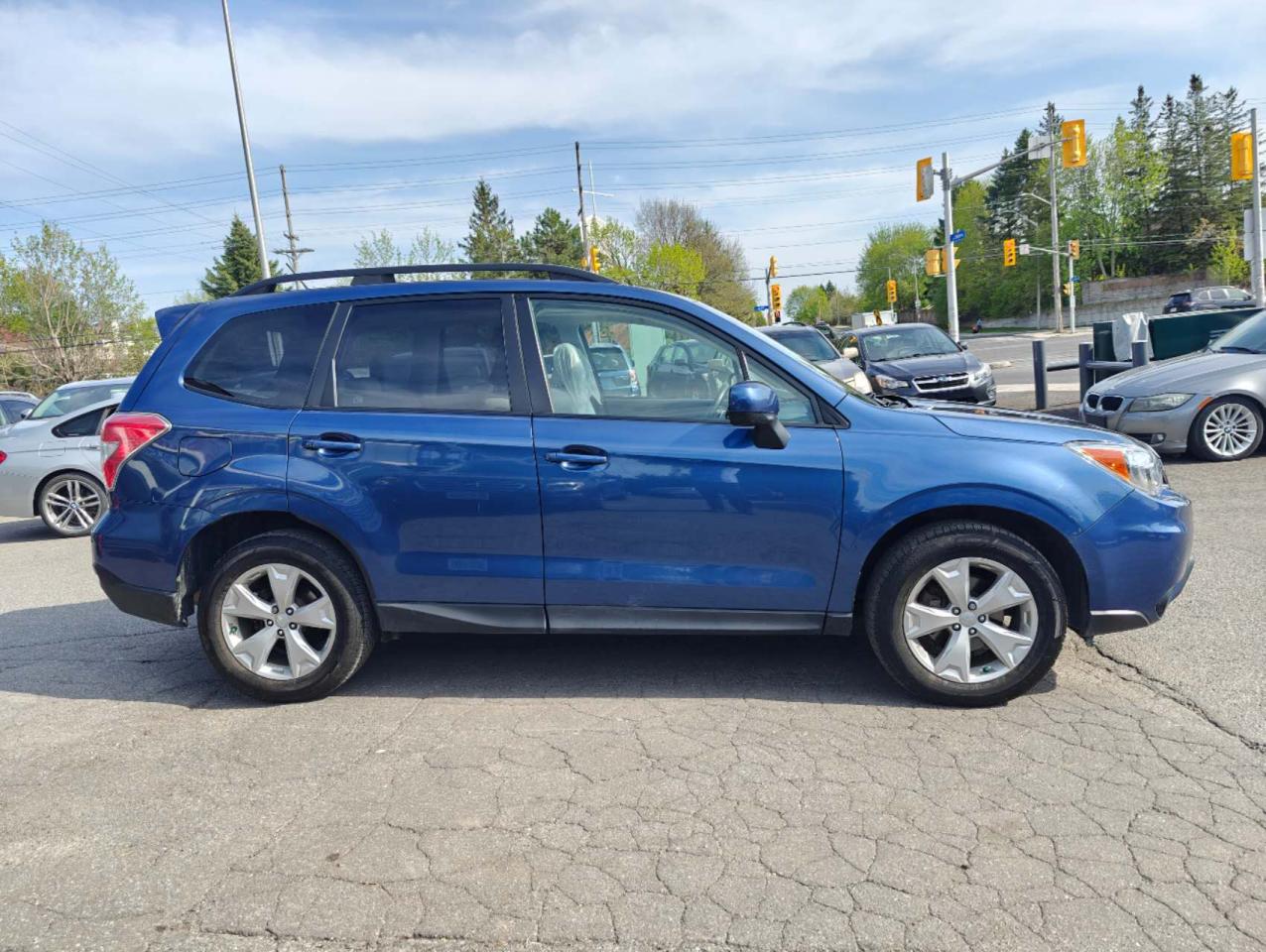 2014 Subaru Forester 2.5i Touring - Photo #5