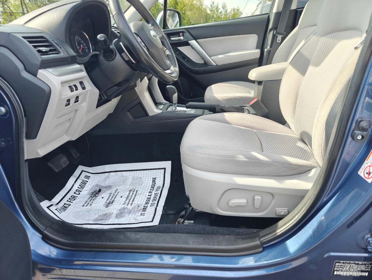 2014 Subaru Forester 2.5i Touring - Photo #10