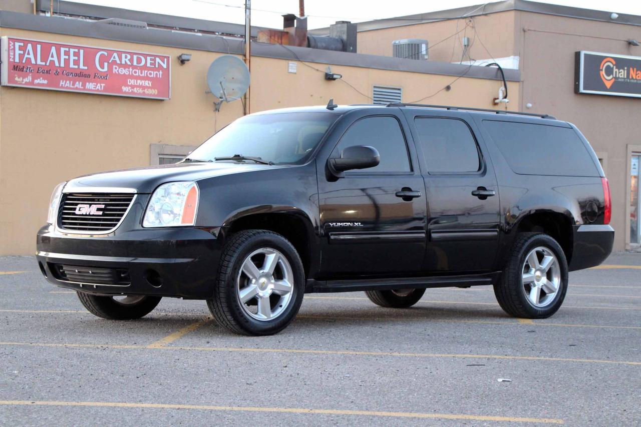 2013 GMC Yukon XL SLE - Photo #3