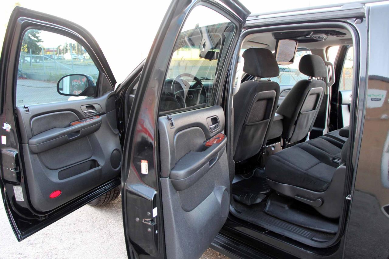 2013 GMC Yukon XL SLE - Photo #14