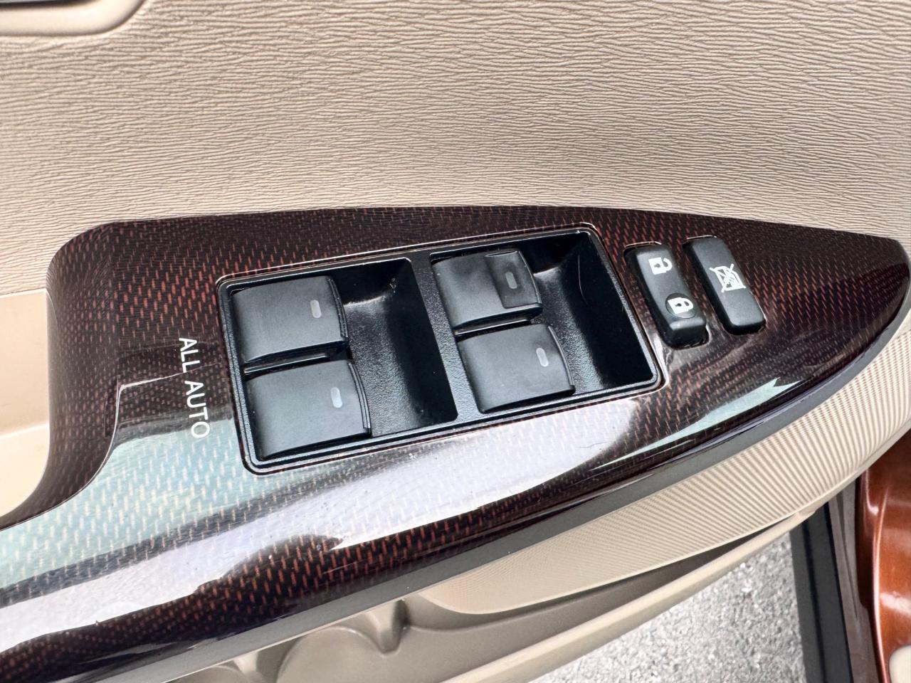 2010 Toyota Venza XLE - Photo #19
