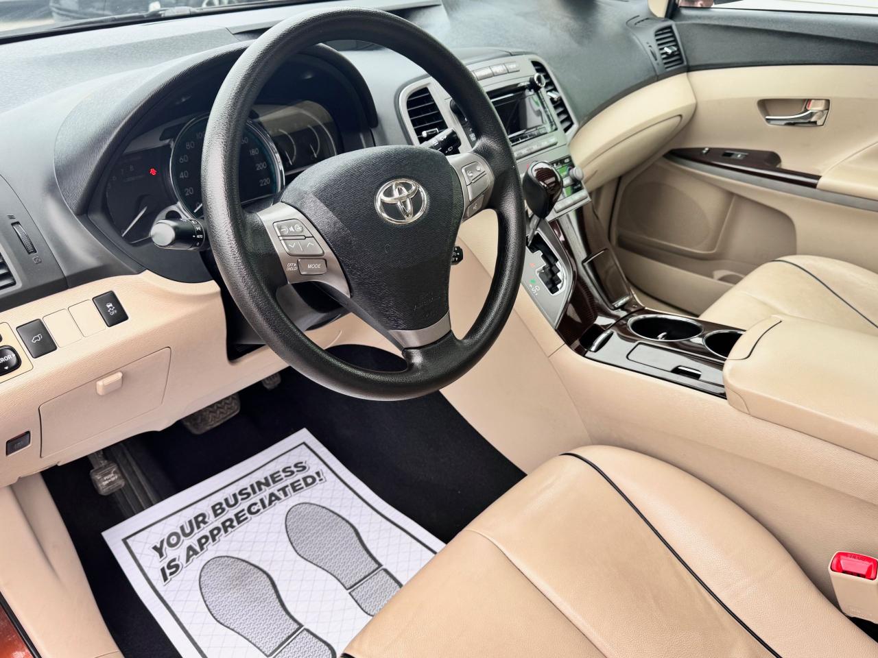 2010 Toyota Venza XLE - Photo #13