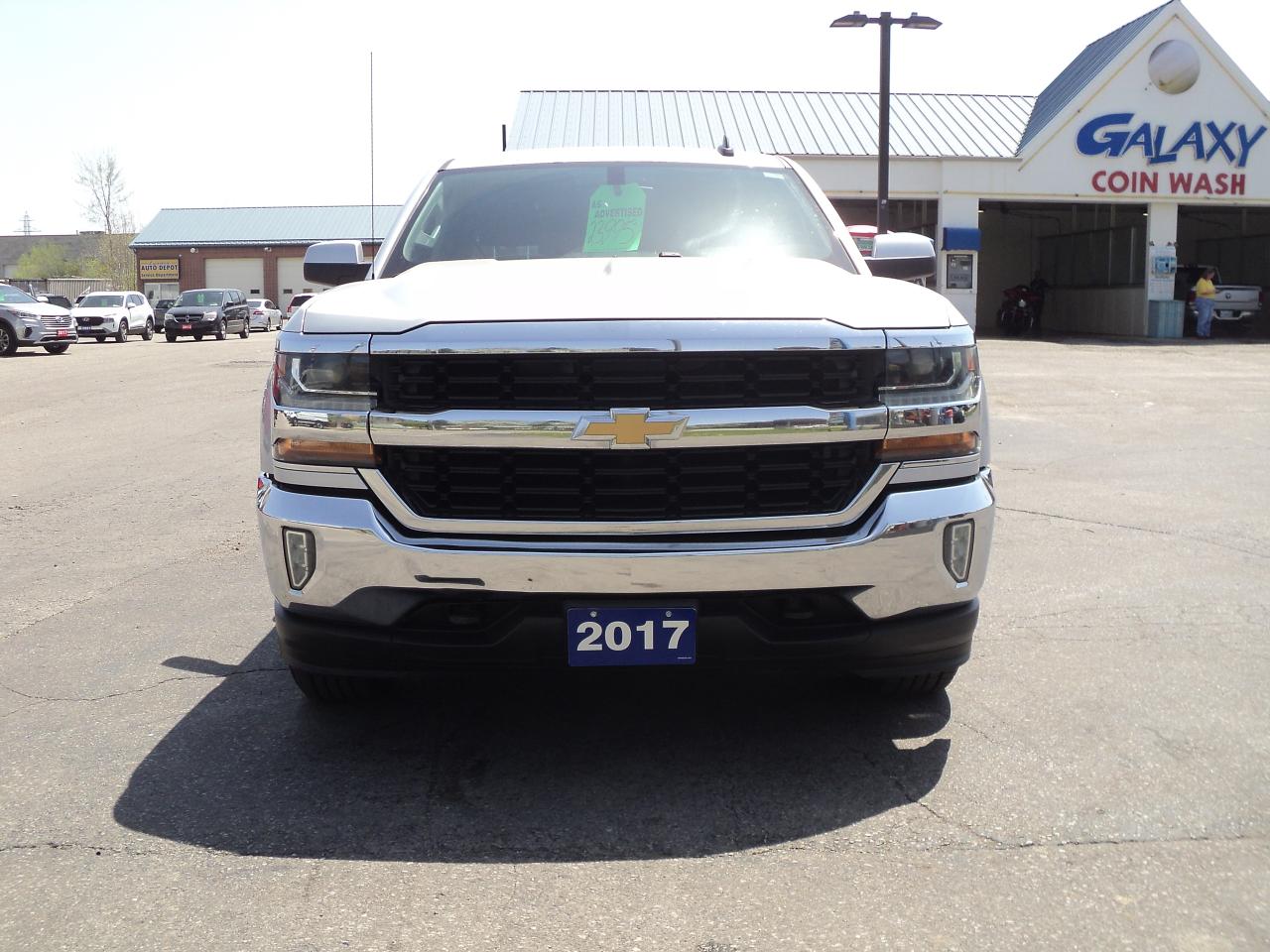 2017 Chevrolet Silverado 1500 LT CrewCab 4WD 5.3L8cyl 5'9"Box BackUpCam - Photo #2