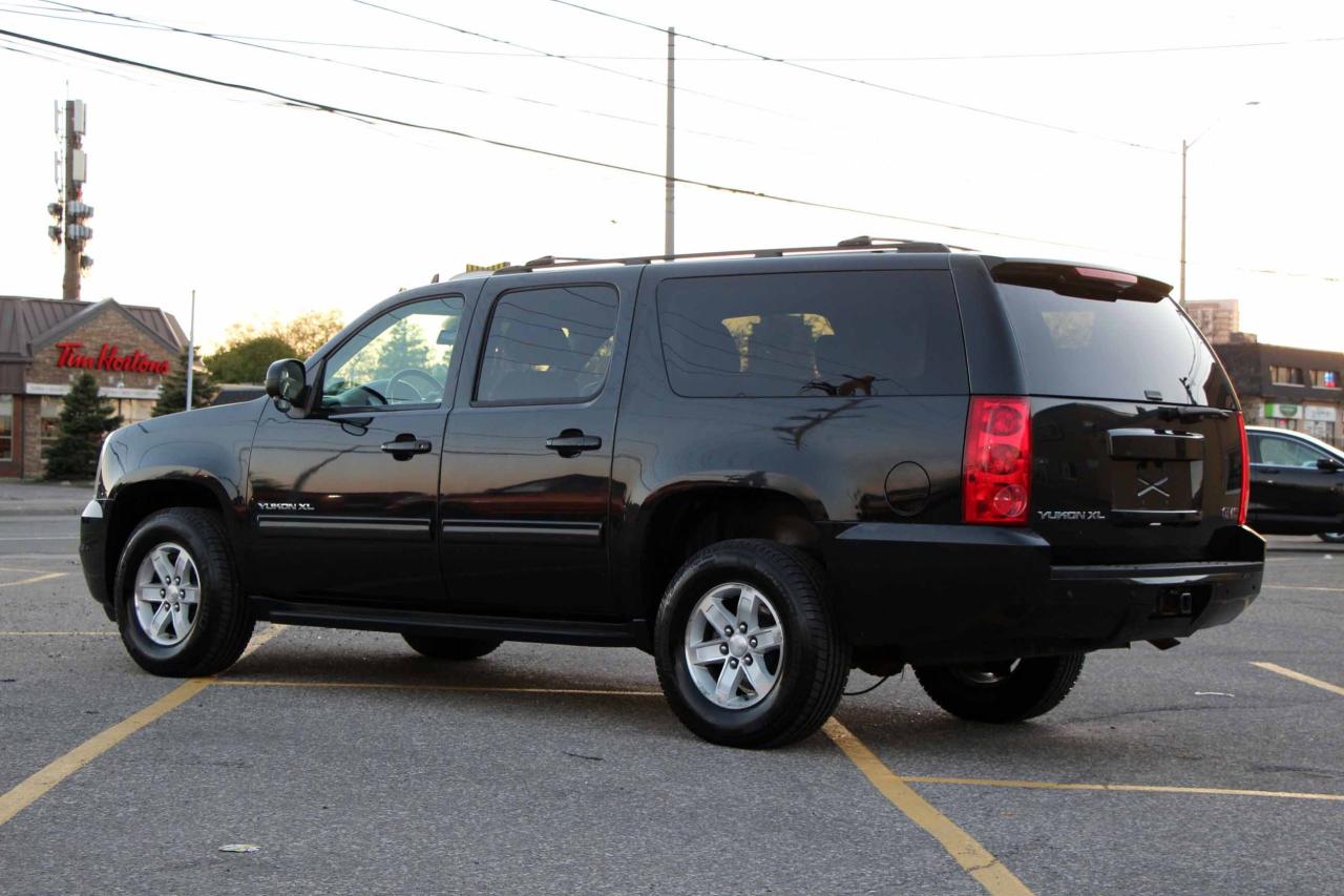 2013 GMC Yukon XL SLE - Photo #5