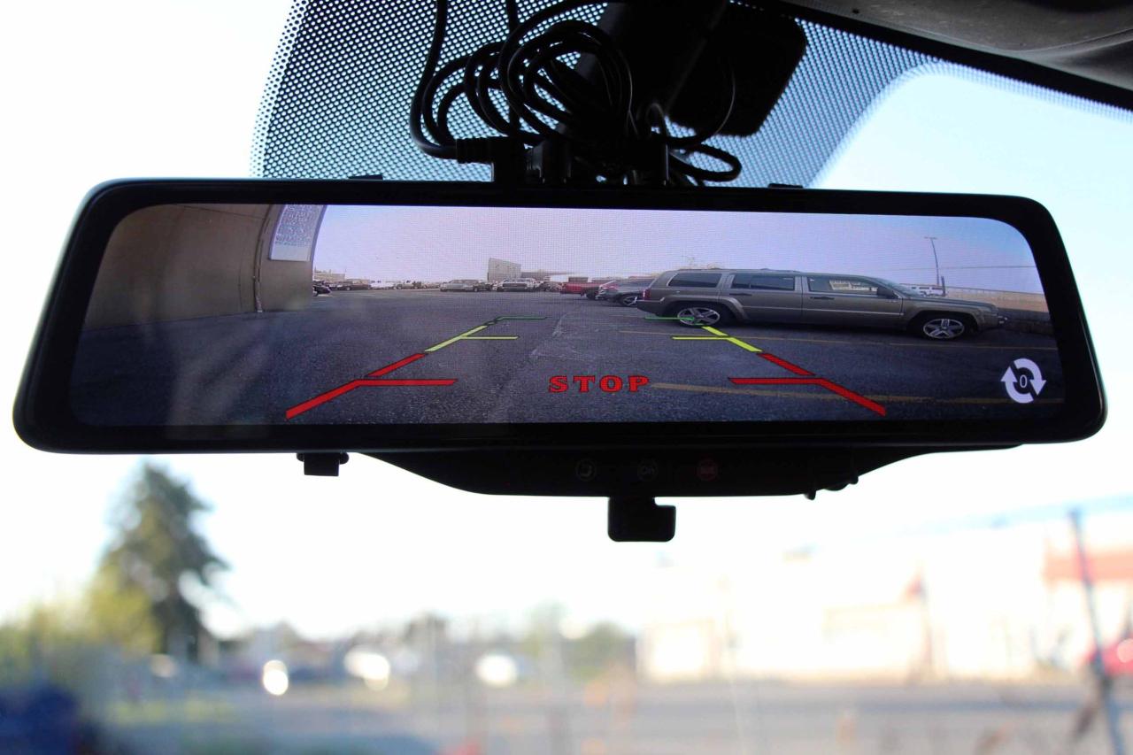 2013 GMC Yukon XL SLE - Photo #26