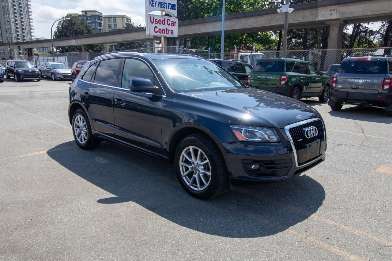 2012 Audi Q5 quattro 4dr 3.2L Premium Photo4