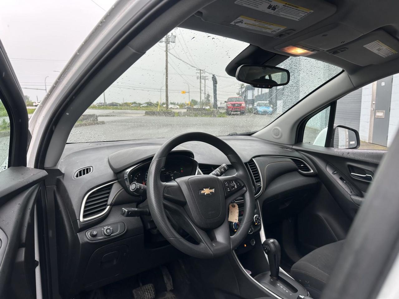 2017 Chevrolet Trax LS AWD - Photo #7