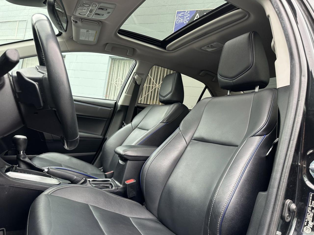 2018 Toyota Corolla XLE CVT - Photo #11