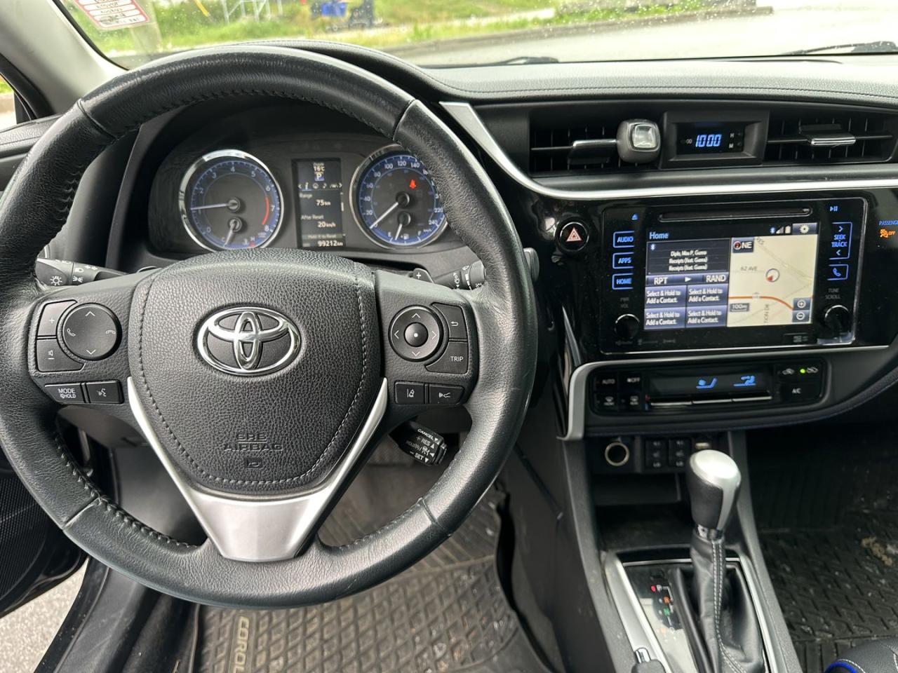 2018 Toyota Corolla XLE CVT - Photo #12