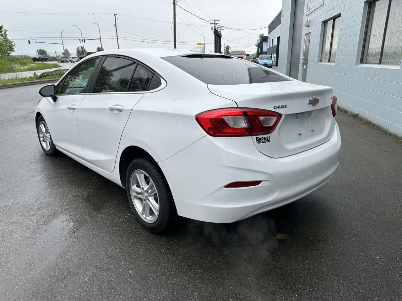 2018 Chevrolet Cruze LT AUTO - Photo #9