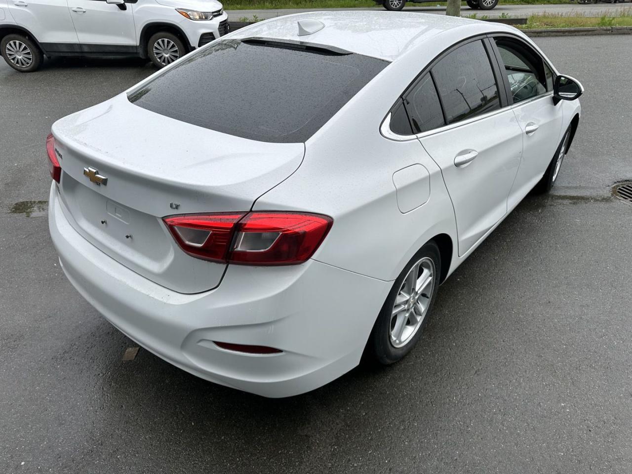 2018 Chevrolet Cruze LT AUTO - Photo #7