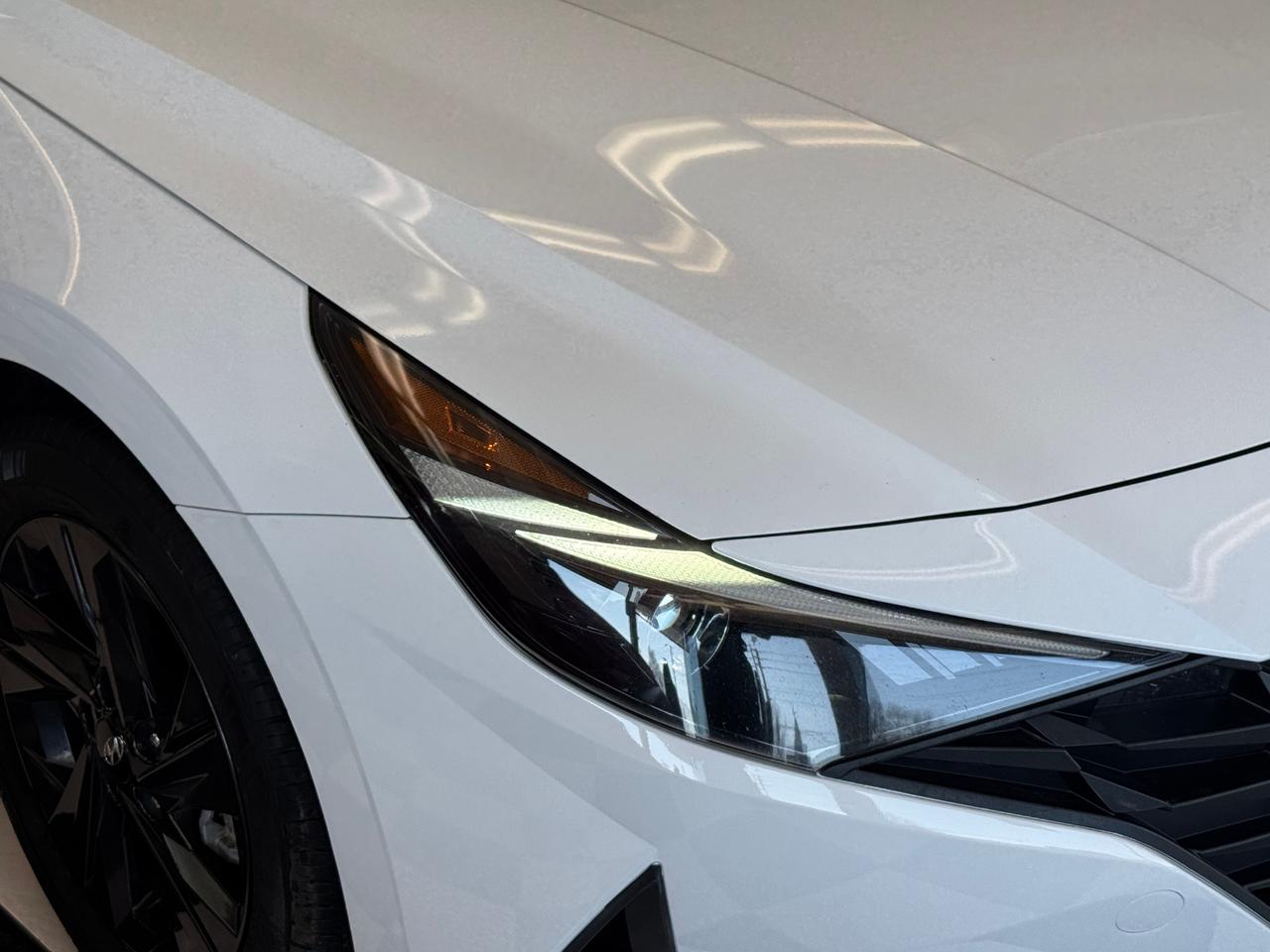 2021 Hyundai Elantra Preferred+RemoteStart+ApplePlay+Camera+CLEANCARFAX Photo
