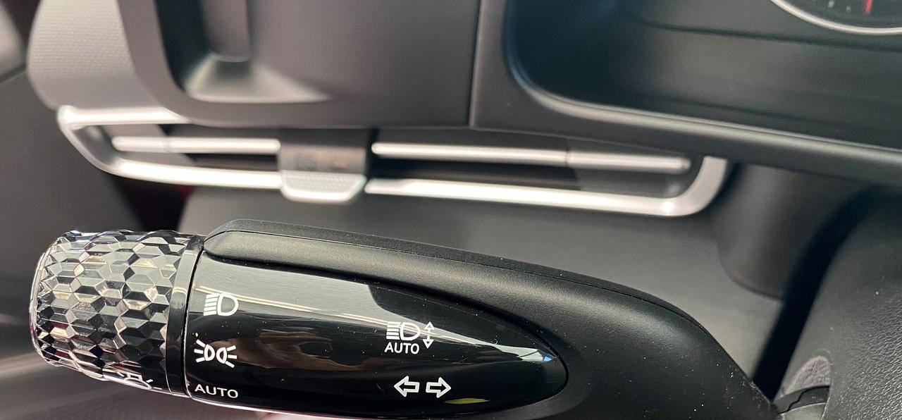 2021 Hyundai Elantra Preferred+RemoteStart+ApplePlay+Camera+CLEANCARFAX Photo