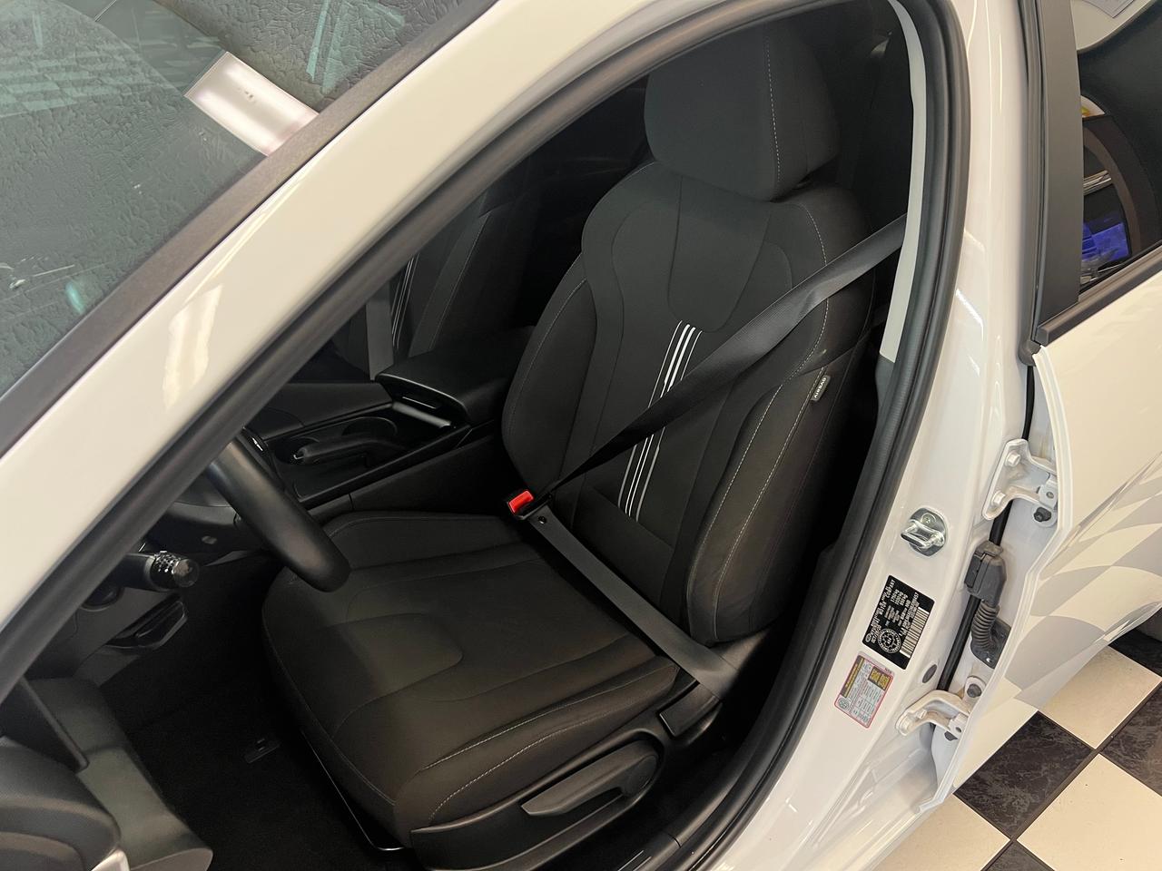 2021 Hyundai Elantra Preferred+RemoteStart+ApplePlay+Camera+CLEANCARFAX Photo