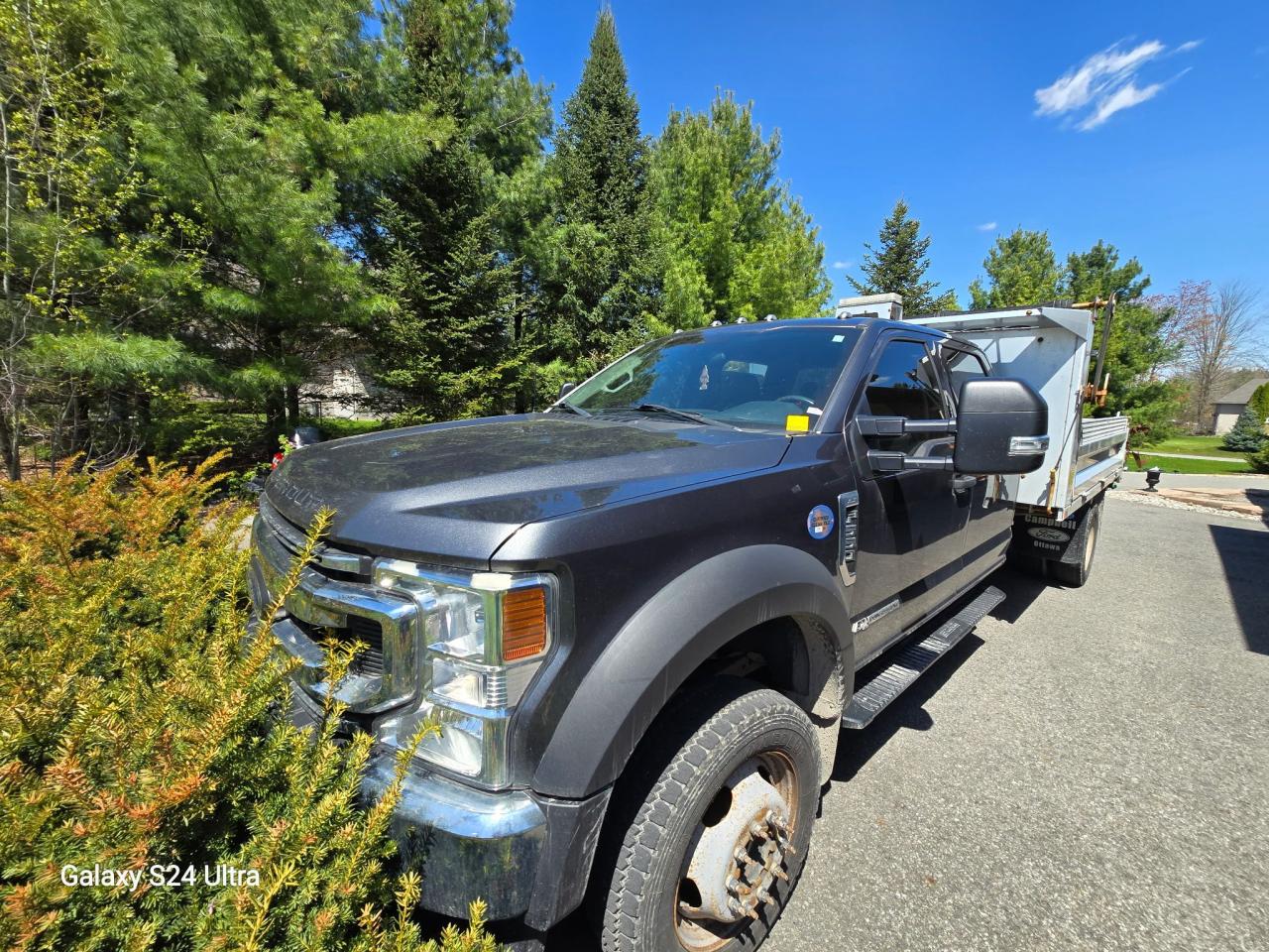 2020 Ford F-550 XL - Photo #2