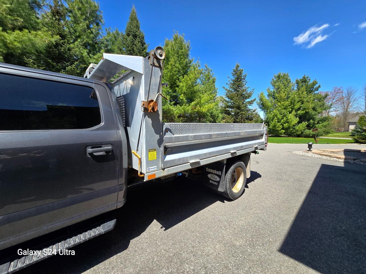 2020 Ford F-550 XL - Photo #4