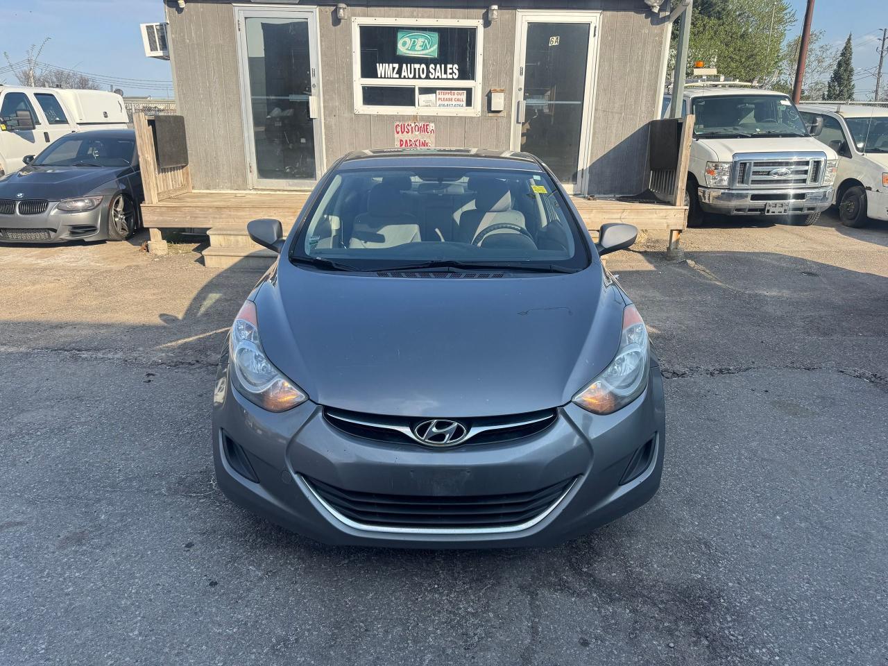 2012 Hyundai Elantra GL - Photo #3