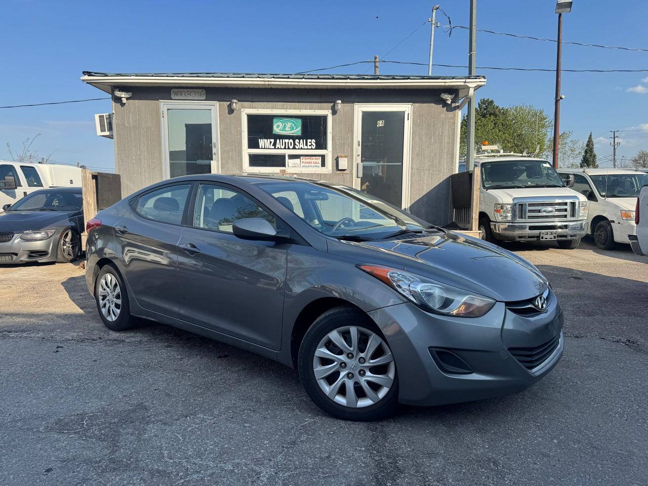 2012 Hyundai Elantra GL - Photo #7