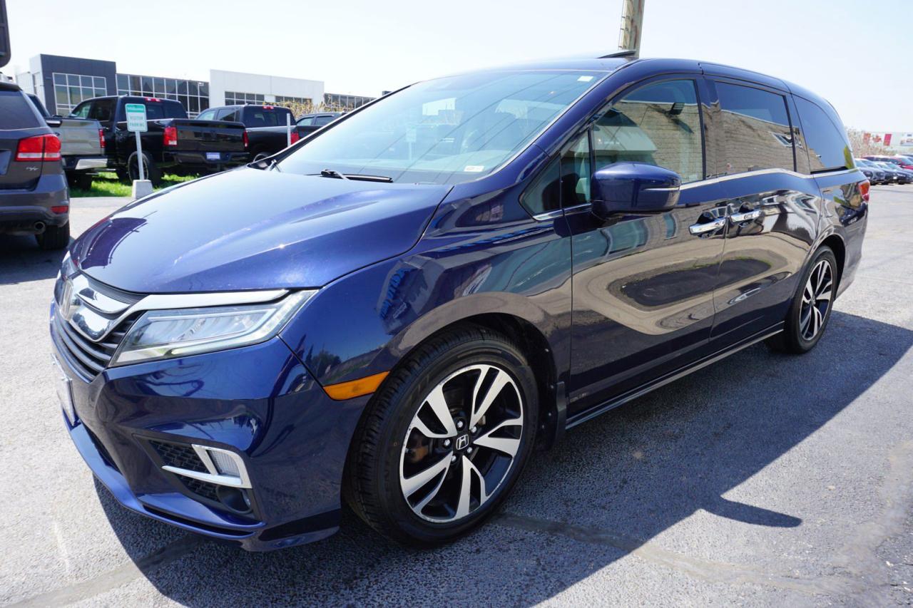 2018 Honda Odyssey TOURING CERTIFIED *8 SEATS*26 HONDA SERVICE* NAV CAMERA BLUETOOTH DVD SUNROOF LEATHER HEATED SEATS CRUISE ALLOYS - Photo #3