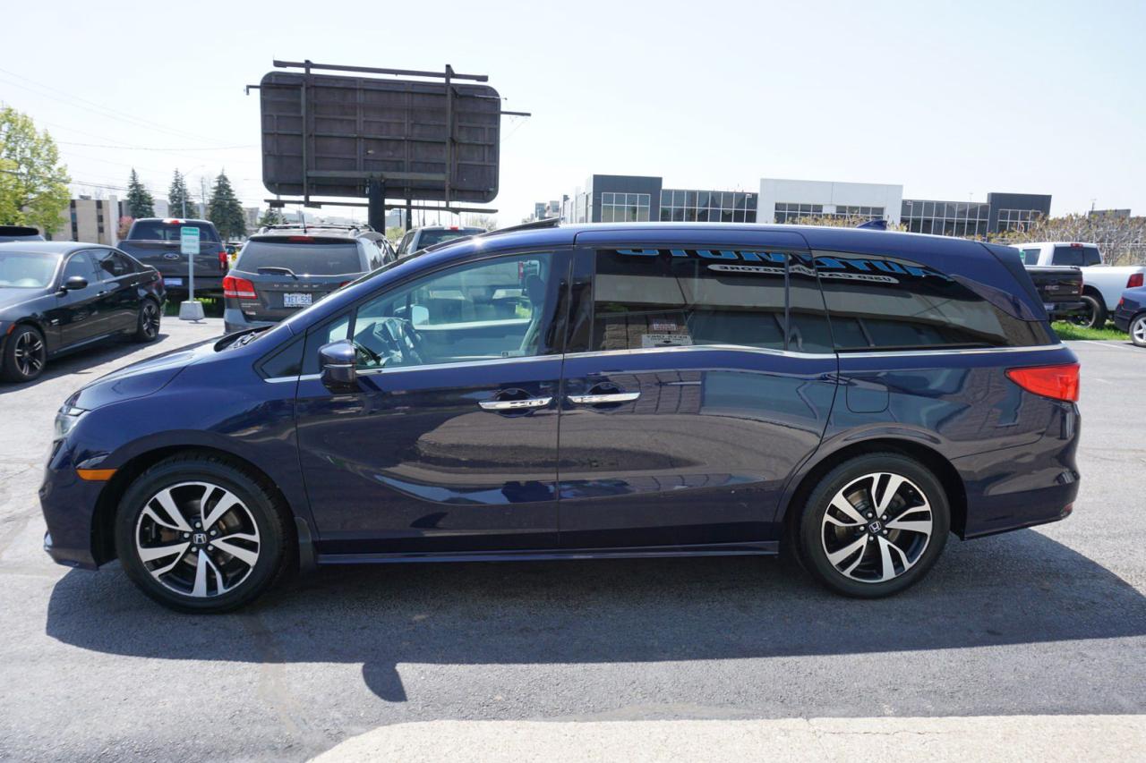 2018 Honda Odyssey TOURING CERTIFIED *8 SEATS*26 HONDA SERVICE* NAV CAMERA BLUETOOTH DVD SUNROOF LEATHER HEATED SEATS CRUISE ALLOYS - Photo #4