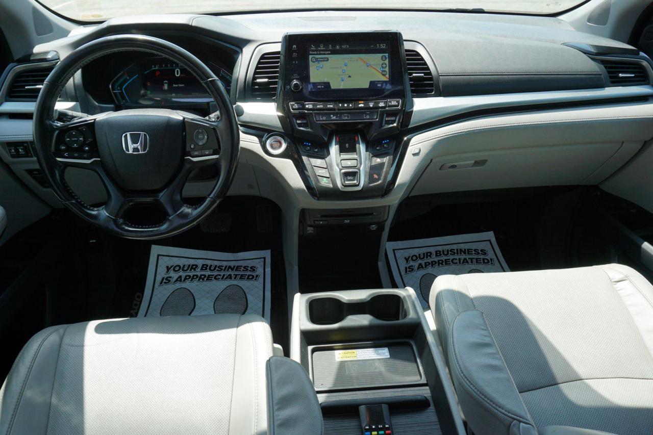 2018 Honda Odyssey TOURING CERTIFIED *8 SEATS*26 HONDA SERVICE* NAV CAMERA BLUETOOTH DVD SUNROOF LEATHER HEATED SEATS CRUISE ALLOYS - Photo #12