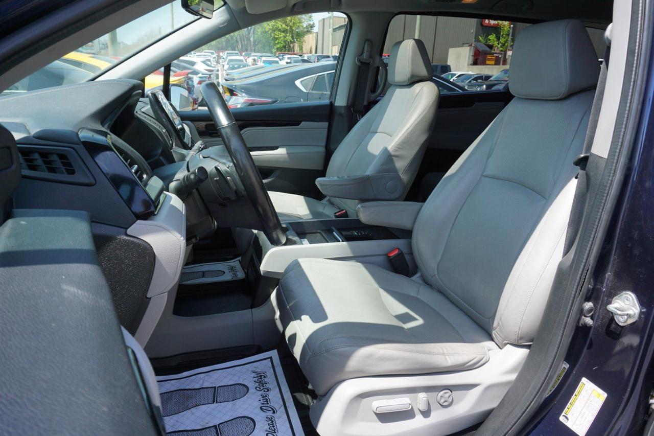 2018 Honda Odyssey TOURING CERTIFIED *8 SEATS*26 HONDA SERVICE* NAV CAMERA BLUETOOTH DVD SUNROOF LEATHER HEATED SEATS CRUISE ALLOYS - Photo #14