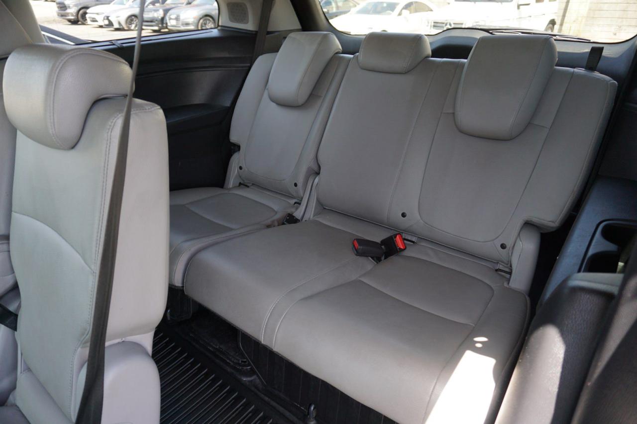 2018 Honda Odyssey TOURING CERTIFIED *8 SEATS*26 HONDA SERVICE* NAV CAMERA BLUETOOTH DVD SUNROOF LEATHER HEATED SEATS CRUISE ALLOYS - Photo #17