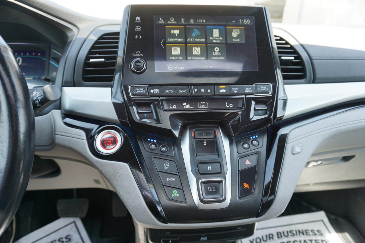 2018 Honda Odyssey TOURING CERTIFIED *8 SEATS*26 HONDA SERVICE* NAV CAMERA BLUETOOTH DVD SUNROOF LEATHER HEATED SEATS CRUISE ALLOYS - Photo #33