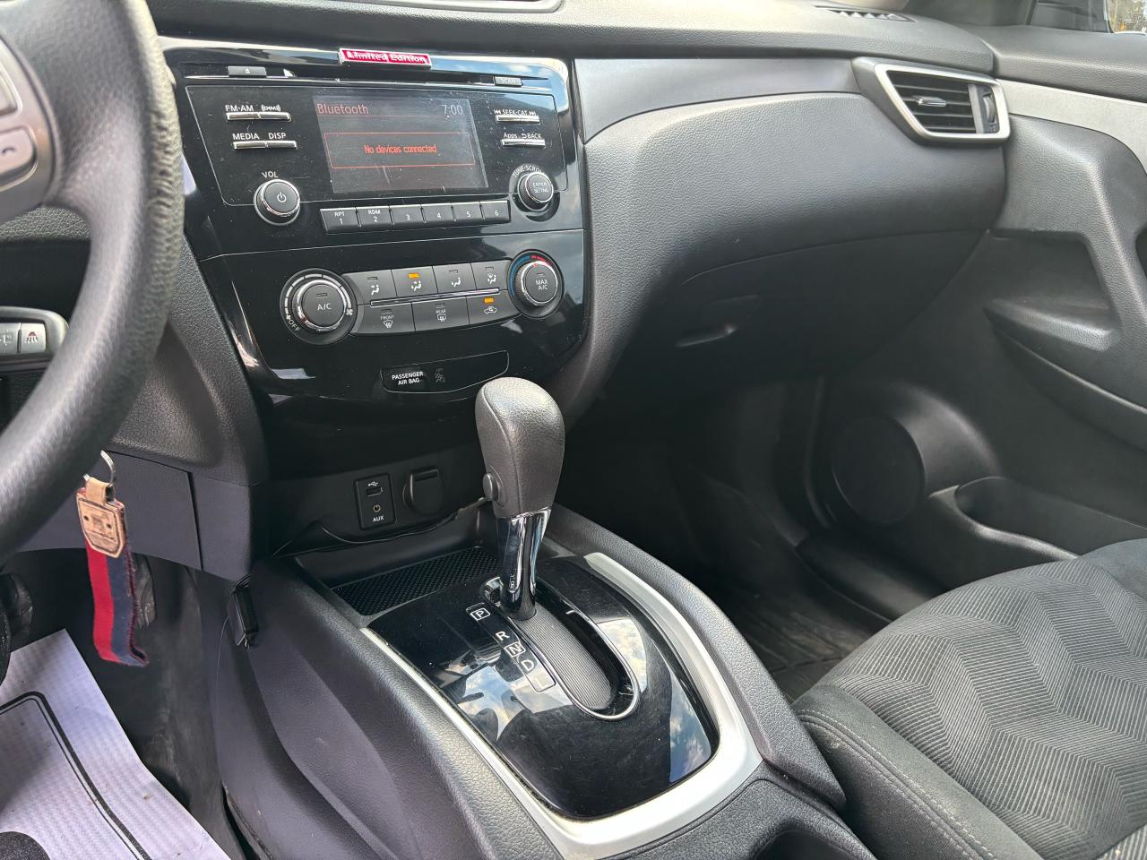 2015 Nissan Rogue S - Photo #13