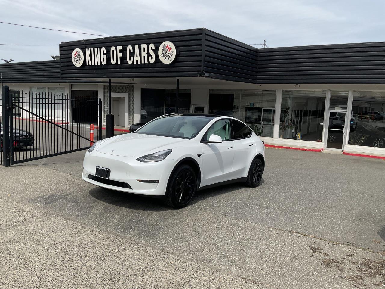 Used 2021 Tesla Model Y  for sale in Langley, BC