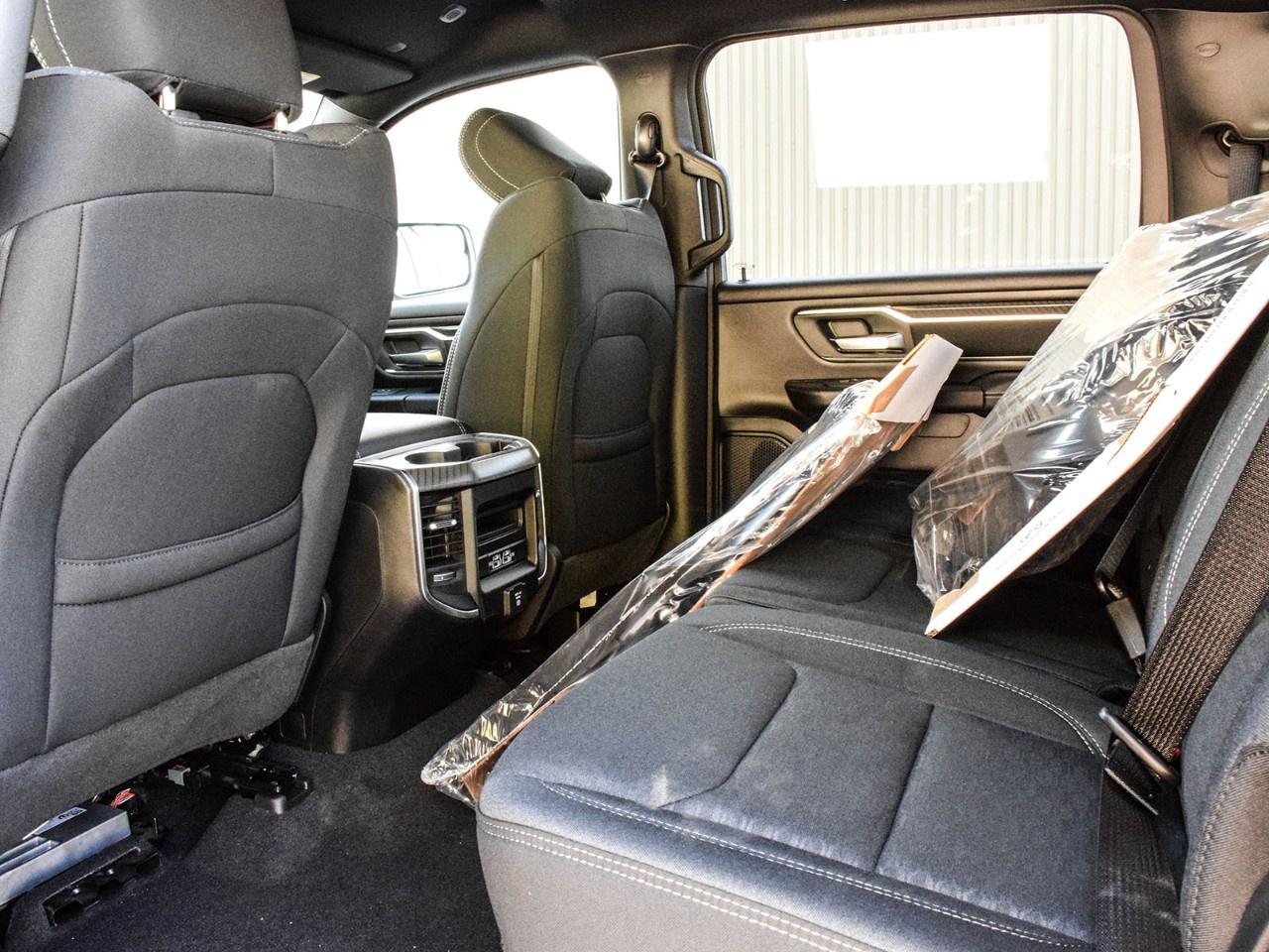 2025 RAM 1500 Big Horn 4x4 Crew Cab 5'7" Box Photo