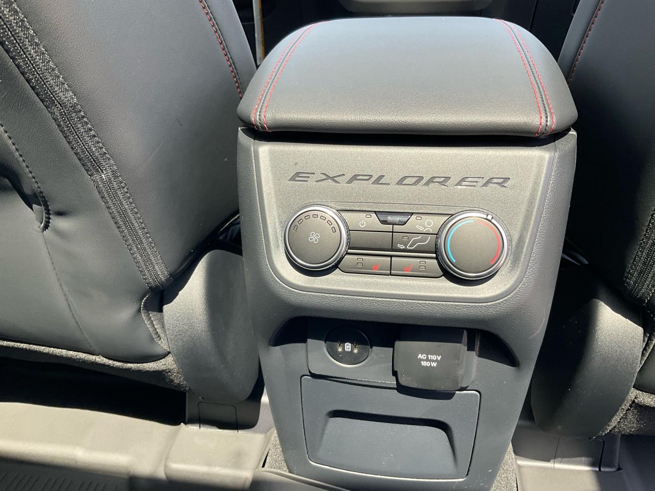 2025 Ford Explorer ST 4WD Photo5