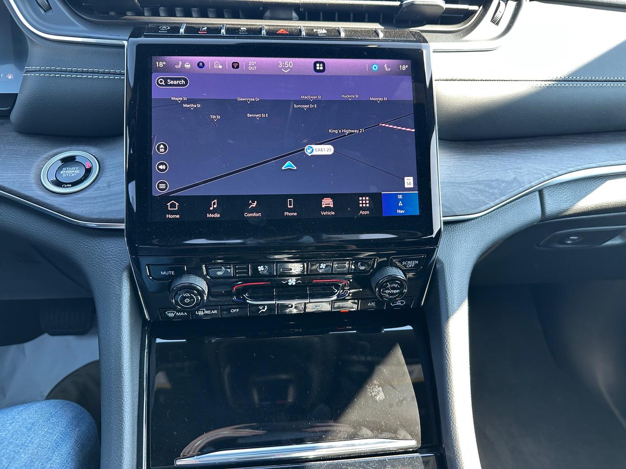 2025 Jeep Grand Cherokee L Overland Photo