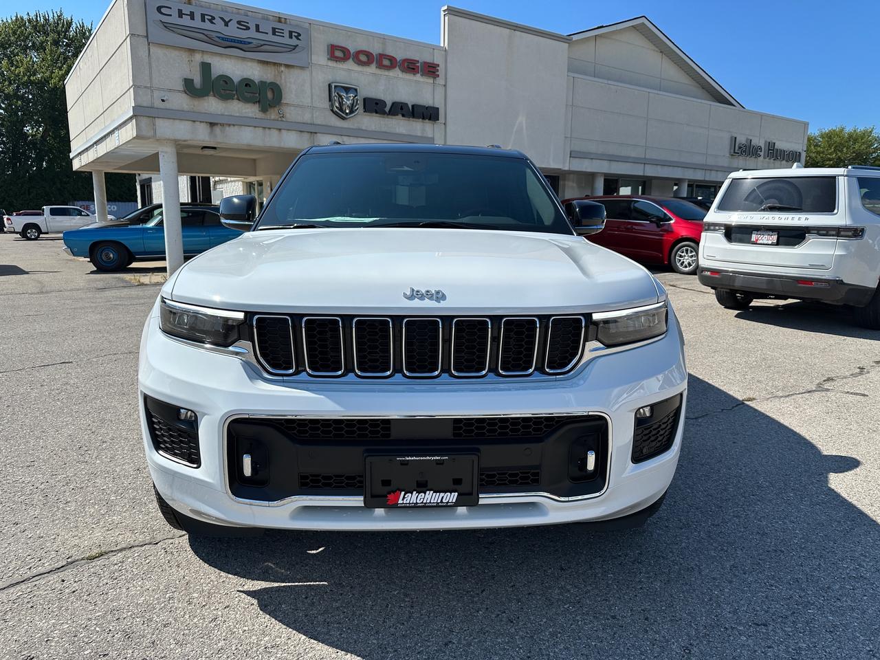 2025 Jeep Grand Cherokee L Overland Photo