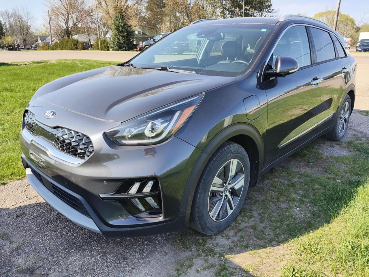Used 2020 Kia NIRO SX Touring for sale in Pembroke, ON
