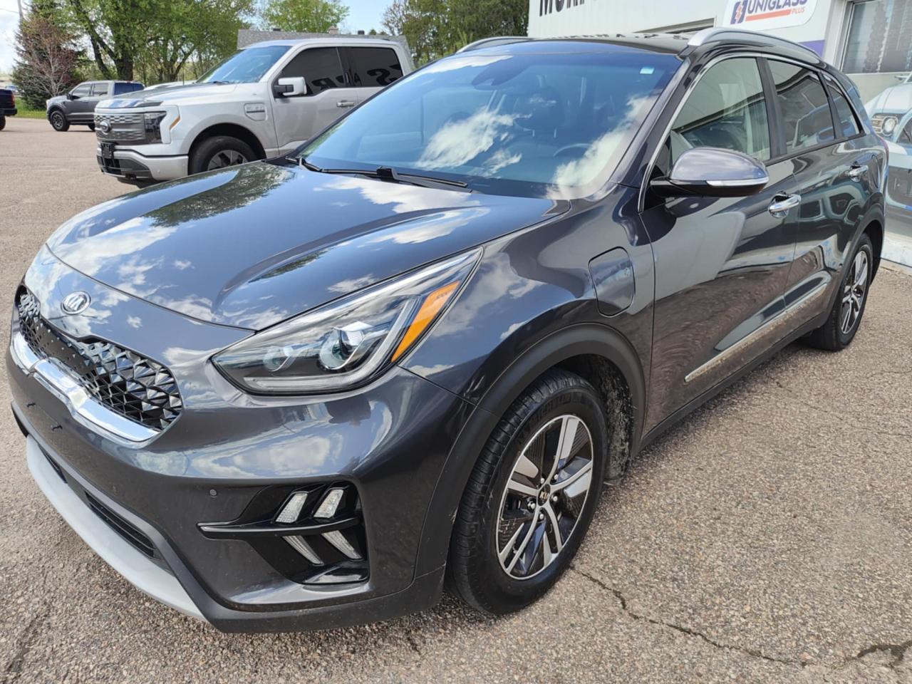 Used 2020 Kia NIRO SX Touring for sale in Pembroke, ON