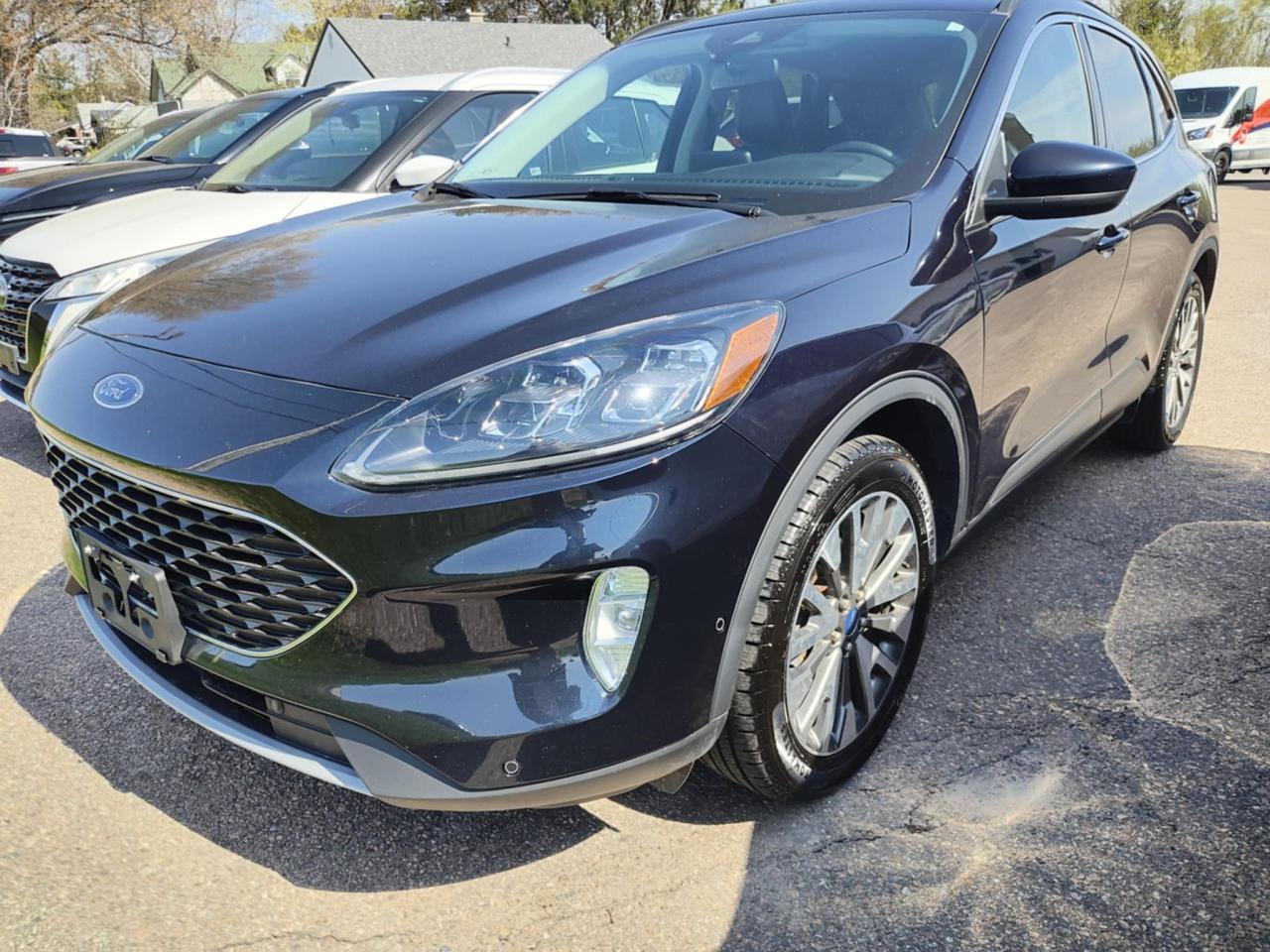 Used 2021 Ford Escape Titanium Hybrid for sale in Pembroke, ON