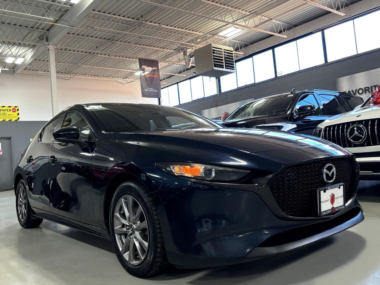 2019 Mazda MAZDA3 Sport GX|HATCHBACK|SKYACTIVG|SPORTMODE|ALLOYS|BACKUPCAM| - Photo #2