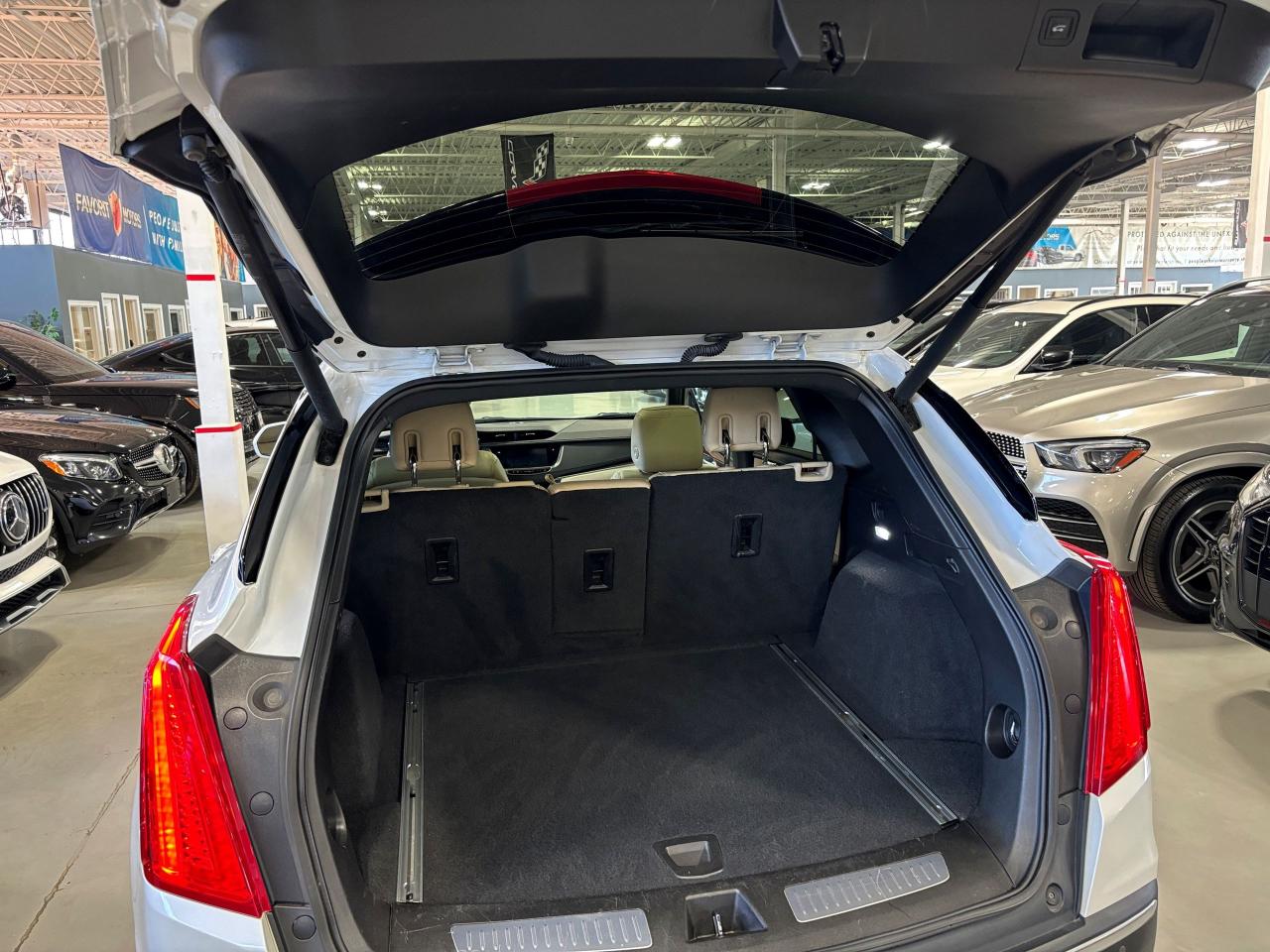 2017 Cadillac XT5 Luxury AWD|NAV|CREAMLEATHER|WOOD|BOSE|PANORAMIC|++ - Photo #7