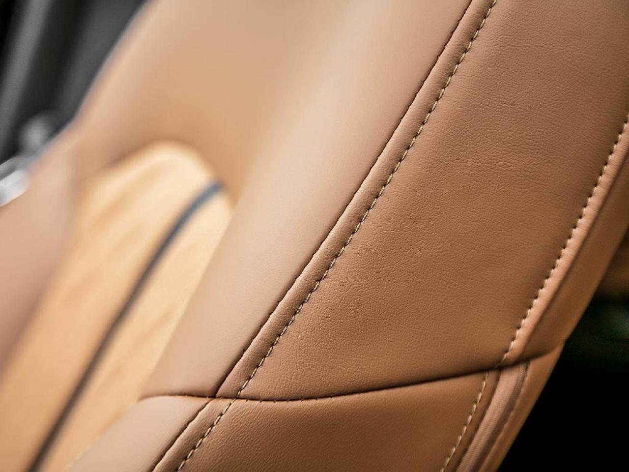 2025 Mazda CX-70 MHEV Signature AWD Photo