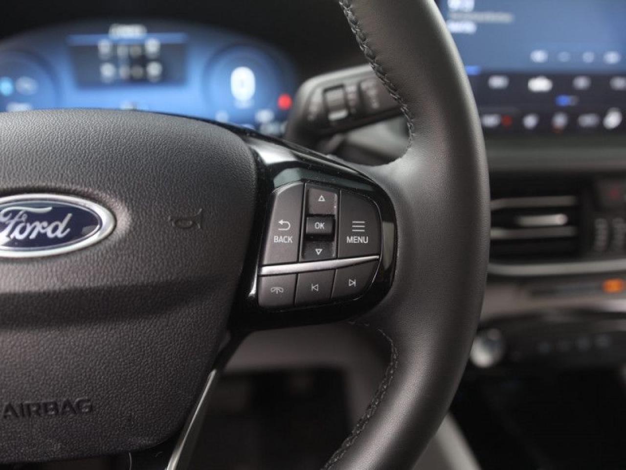 2023 Ford Escape FWD  **PHEV PREMIUM PACKAGE - $4,930 UPGRADE** Photo
